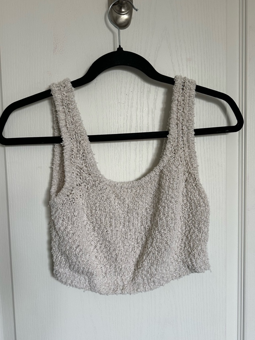 Aritzia Babaton Size Medium Cozy Textured Crop Tank Top — Light Oatmeal
